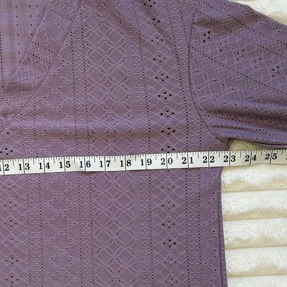 NWT DOKOTOO Purple Eyelet Long Sleeve V Neck Blouse Size Large - Picture 7 of 9